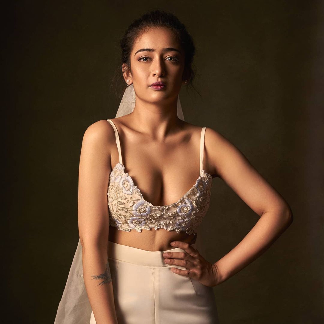  Akshara Haasan   Height, Weight, Age, Stats, Wiki and More